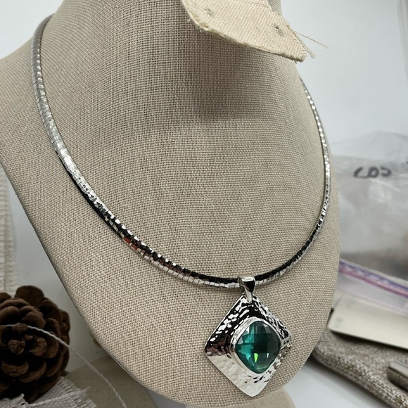 925 Italy Platinum Over Sterling Silver Hammered Pendant Necklace – 26.2g - Picture 8 of 17